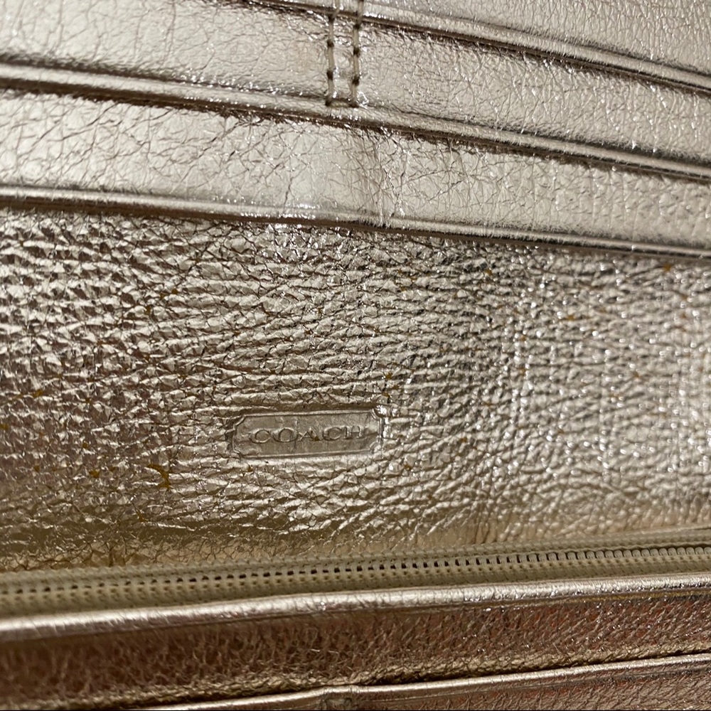 Long Coach Monogram Wallet - Picture 11 of 12